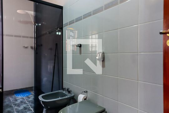 Banheiro de casa à venda com 4 quartos, 245m² em Água Fria, São Paulo
