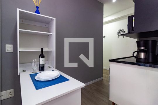 Quarto  de kitnet/studio à venda com 1 quarto, 24m² em Brooklin, São Paulo