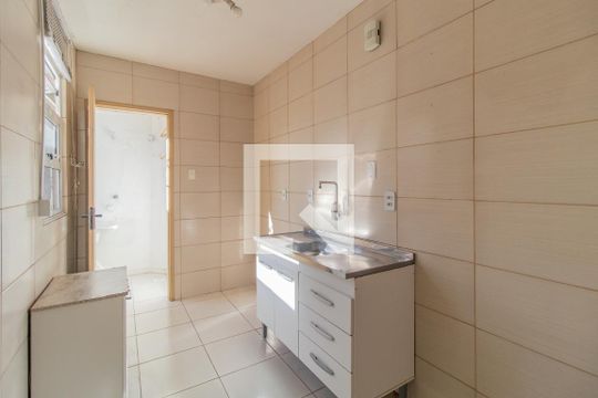 Cozinha e Área de Serviço de apartamento à venda com 1 quarto, 47m² em Medianeira, Porto Alegre