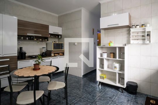 Cozinha de casa à venda com 2 quartos, 481m² em Vila Palmares, São Caetano do Sul