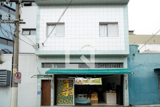 Fachada de casa à venda com 2 quartos, 240m² em Osvaldo Cruz, São Caetano do Sul