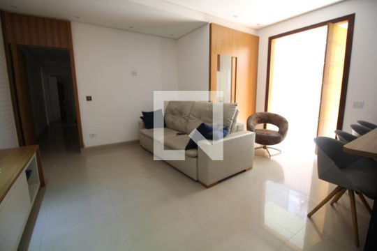 Casa à venda com 2 quartos, 330m² em Cambuci, São Paulo