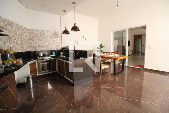 Área comum - Churrasqueira de casa à venda com 2 quartos, 330m² em Cambuci, São Paulo