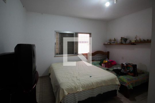 Quarto 1 de casa à venda com 3 quartos, 251m² em Cursino, São Paulo