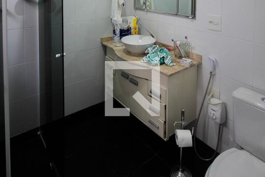 Banheiro Social de casa à venda com 3 quartos, 251m² em Cursino, São Paulo