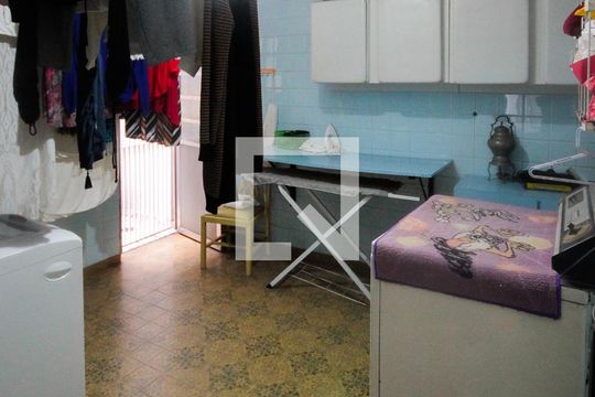 Área de Serviço de casa à venda com 3 quartos, 251m² em Cursino, São Paulo