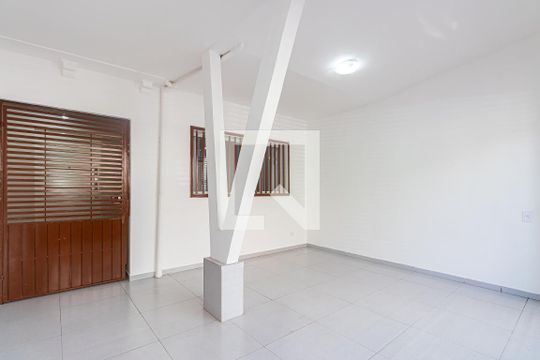 Garagem de casa para alugar com 2 quartos, 120m² em Tatuapé, São Paulo