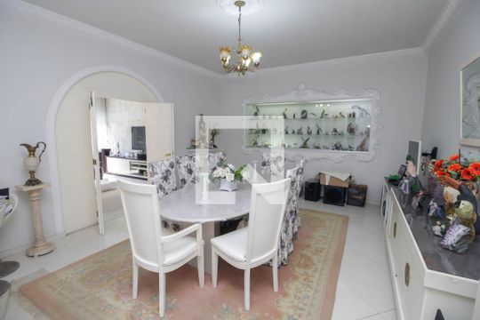 Sala de casa à venda com 4 quartos, 600m² em Catete, Rio de Janeiro