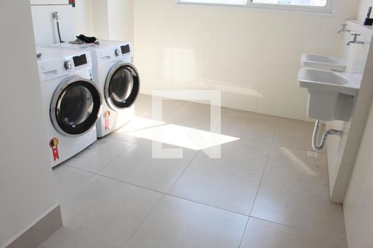 Área comum de kitnet/studio para alugar com 1 quarto, 37m² em Jardim São Paulo, São Paulo