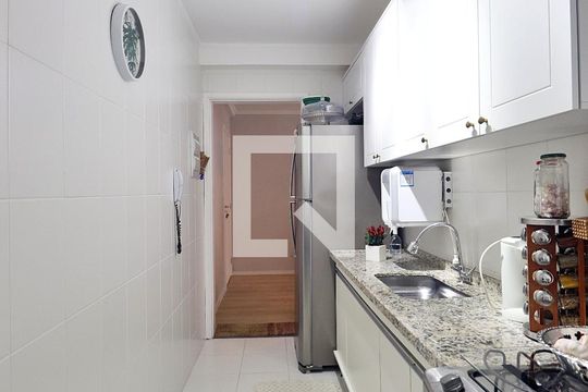 Cozinha de apartamento à venda com 3 quartos, 62m² em Jardim Utinga, Santo André