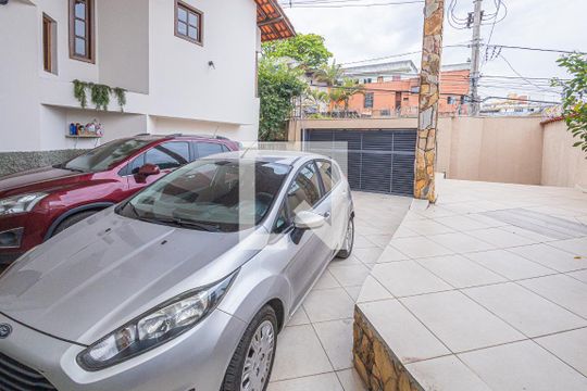 Vagas de garagem de casa à venda com 4 quartos, 459m² em Paquetá, Belo Horizonte