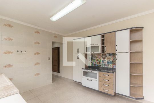 Cozinha de casa para alugar com 2 quartos, 85m² em Vila Tesouro, São José dos Campos