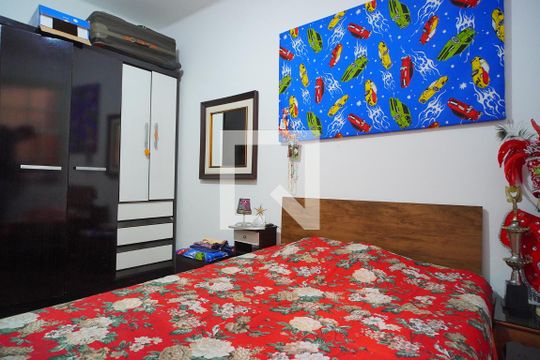 Quarto de apartamento à venda com 1 quarto, 38m² em São Geraldo, Porto Alegre