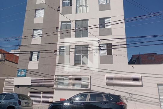 Fachada de kitnet/studio para alugar com 1 quarto, 30m² em Vila Guilhermina, São Paulo