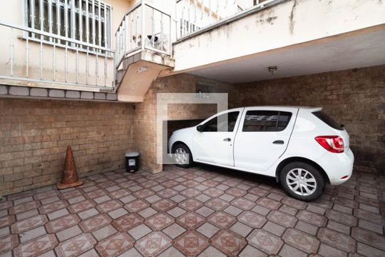 Garagem de casa para alugar com 6 quartos, 450m² em Vila Centenario, São Paulo
