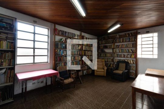 Biblioteca  de casa para alugar com 6 quartos, 450m² em Vila Centenario, São Paulo