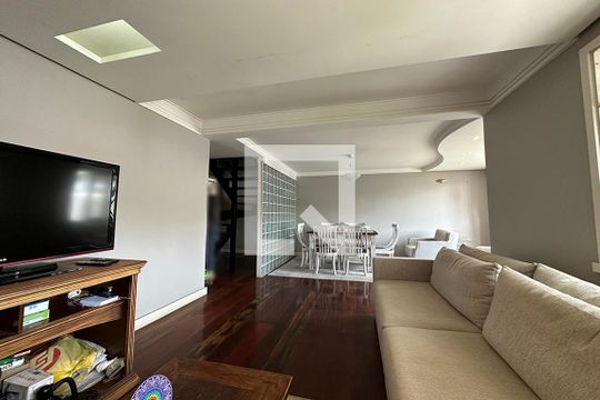 Sala de casa à venda com 5 quartos, 300m² em Mauá, Novo Hamburgo