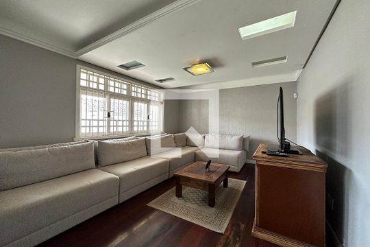 Casa à venda com 5 quartos, 300m² em Mauá, Novo Hamburgo