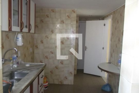 Cozinha  de apartamento à venda com 2 quartos, 180m² em Cachambi, Rio de Janeiro
