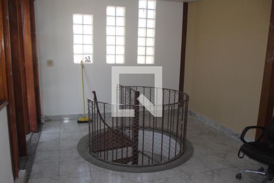 corredor de apartamento à venda com 2 quartos, 180m² em Cachambi, Rio de Janeiro