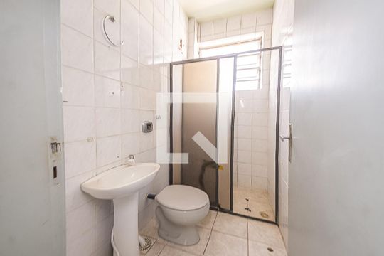 Banheiro de apartamento para alugar com 2 quartos, 64m² em Pátria Nova , Novo Hamburgo