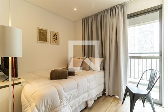 Kitnet/Studio para alugar com 1 quarto, 27m² em República, São Paulo
