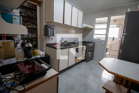 Cozinha de apartamento à venda com 4 quartos, 120m² em Pinheiros, São Paulo