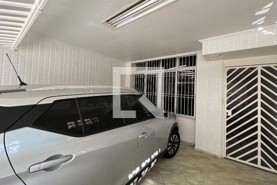 Garagem de casa à venda com 3 quartos, 126m² em Planalto Paulista, São Paulo