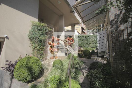 Área comum de apartamento para alugar com 2 quartos, 62m² em Higienópolis, Porto Alegre