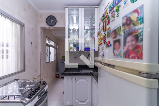 Cozinha de apartamento à venda com 2 quartos, 48m² em Jardim Angela (zona Leste), São Paulo