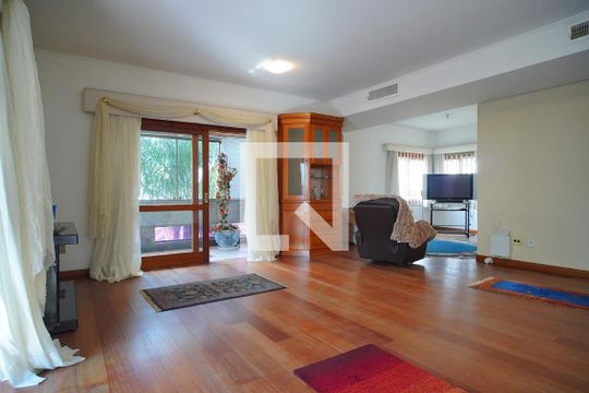 Sala de apartamento à venda com 3 quartos, 450m² em Jardim Lindóia, Porto Alegre