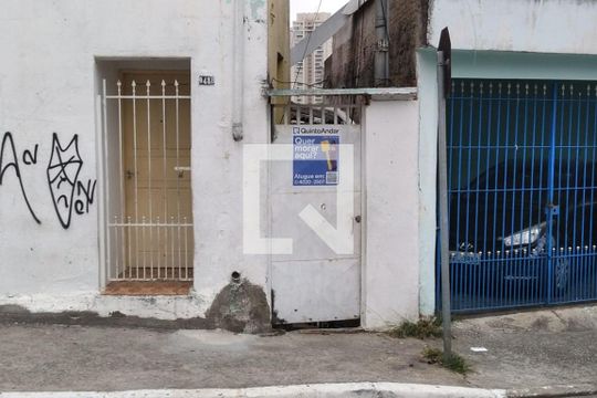 Fachada de casa para alugar com 1 quarto, 55m² em Vila Maria Alta, São Paulo