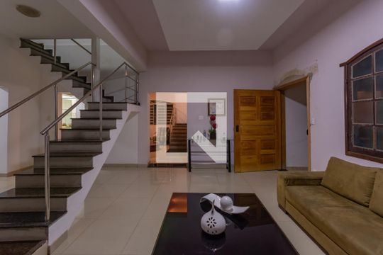 Casa à venda com 4 quartos, 390m² em Santa Amelia, Belo Horizonte