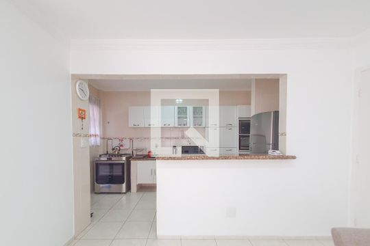 Cozinha de apartamento para alugar com 3 quartos, 113m² em Loteamento Joao Batista Juliao, Guarujá