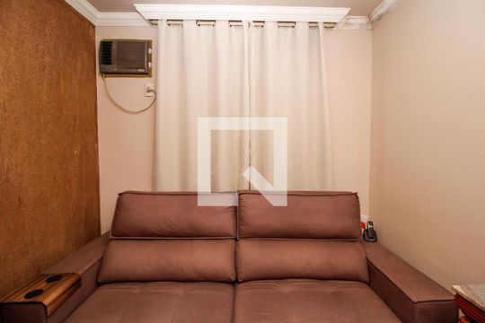 Quarto 1 de casa à venda com 6 quartos, 330m² em Sagrada Família, Belo Horizonte