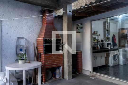 Área de Serviço de casa à venda com 2 quartos, 40m² em Hípica, Porto Alegre