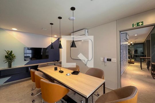 Sala de Reunião  de kitnet/studio para alugar com 1 quarto, 24m² em Brooklin Paulista, São Paulo