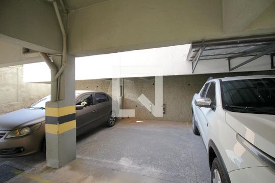 Vaga de apartamento para alugar com 2 quartos, 55m² em Palmares, Belo Horizonte
