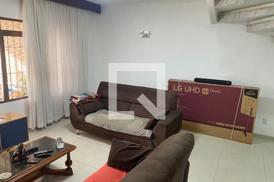 Sala de casa à venda com 4 quartos, 164m² em Vila Santa Catarina, São Paulo