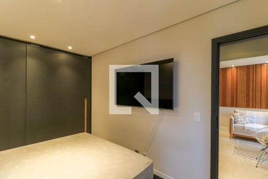 Quarto 1 de apartamento para alugar com 2 quartos, 62m² em Campo Belo, São Paulo