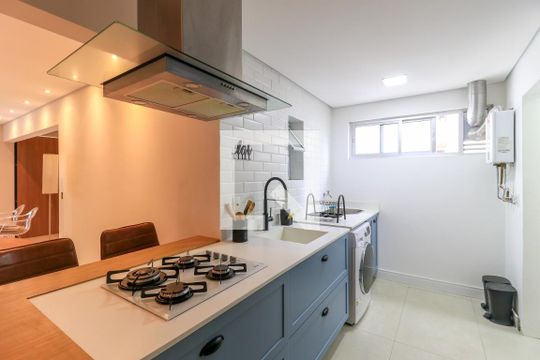 Cozinha de apartamento para alugar com 2 quartos, 62m² em Campo Belo, São Paulo