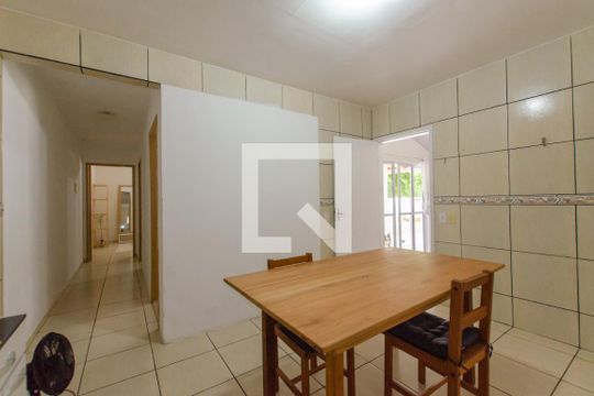 Cozinha de casa para alugar com 2 quartos, 55m² em Campeche Central, Florianópolis