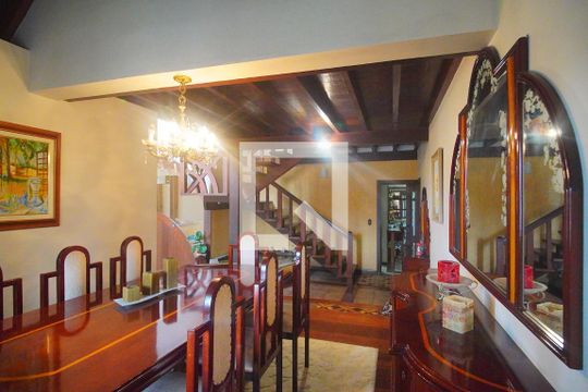 Sala de Jantar 1 de casa à venda com 3 quartos, 450m² em Hamburgo Velho, Novo Hamburgo