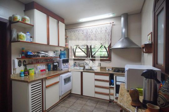 Cozinha de casa à venda com 3 quartos, 450m² em Hamburgo Velho, Novo Hamburgo