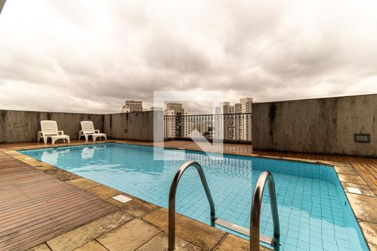 Piscina de apartamento à venda com 1 quarto, 48m² em Campos Elíseos, São Paulo