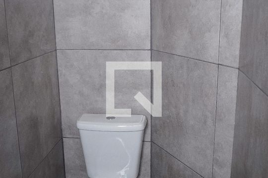 Banheiro de kitnet/studio à venda com 1 quarto, 32m² em Mirandópolis, São Paulo