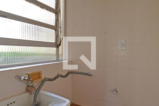Área de Serviço de apartamento à venda com 2 quartos, 49m² em Santo Antônio, Porto Alegre