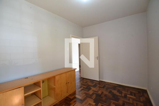 Quarto 1 de apartamento à venda com 2 quartos, 49m² em Santo Antônio, Porto Alegre