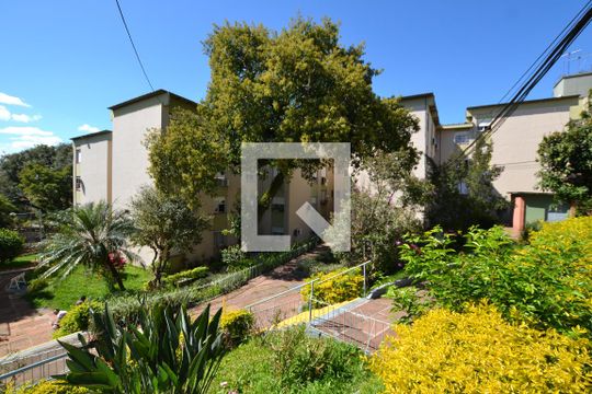 Apartamento à venda com 2 quartos, 49m² em Santo Antônio, Porto Alegre