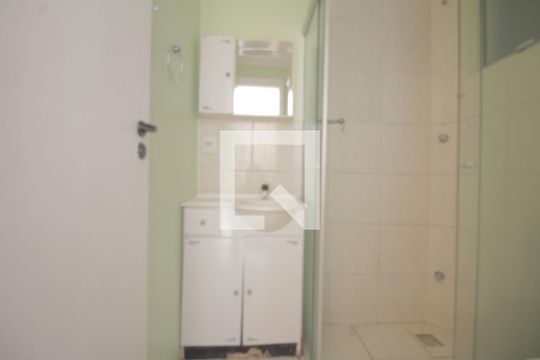Banheiro de apartamento à venda com 2 quartos, 40m² em Estância Velha, Canoas
